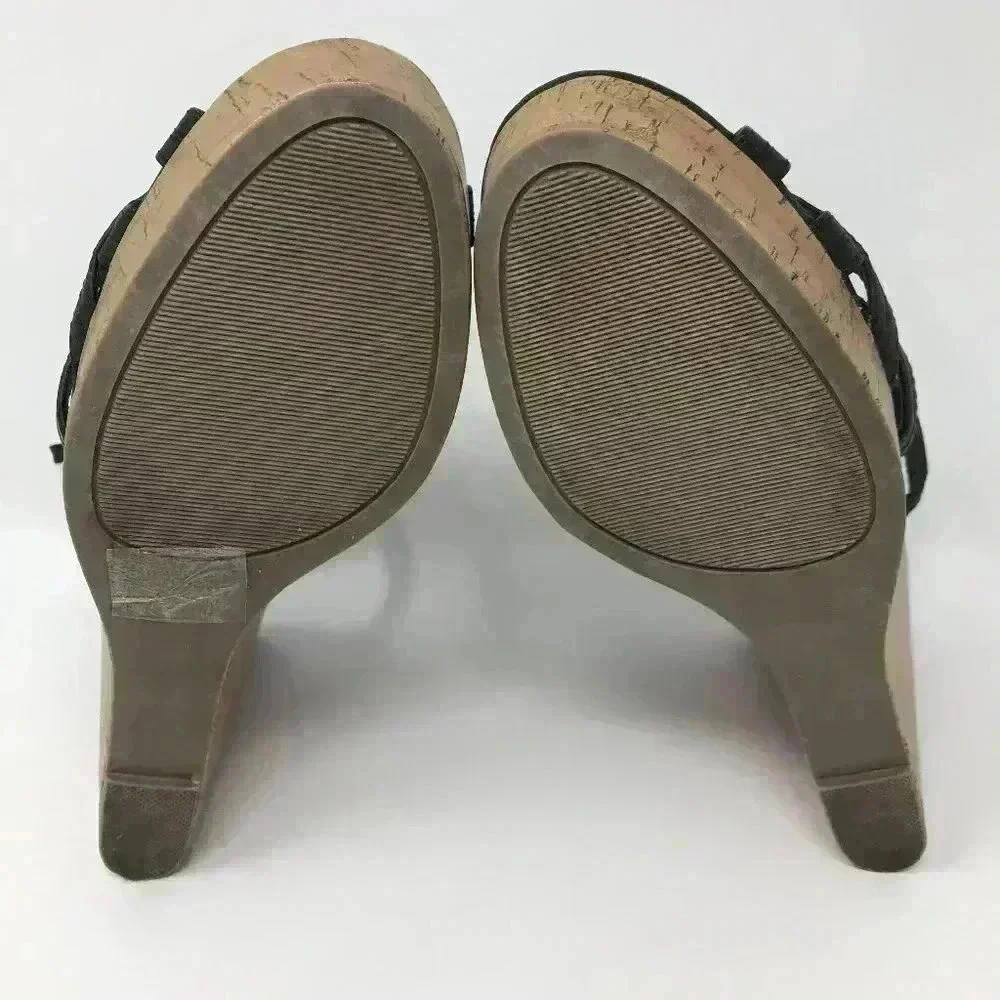 Madden Girl Black Design Buckle Strap Wedge 8 Shoe - Picture 6 of 7